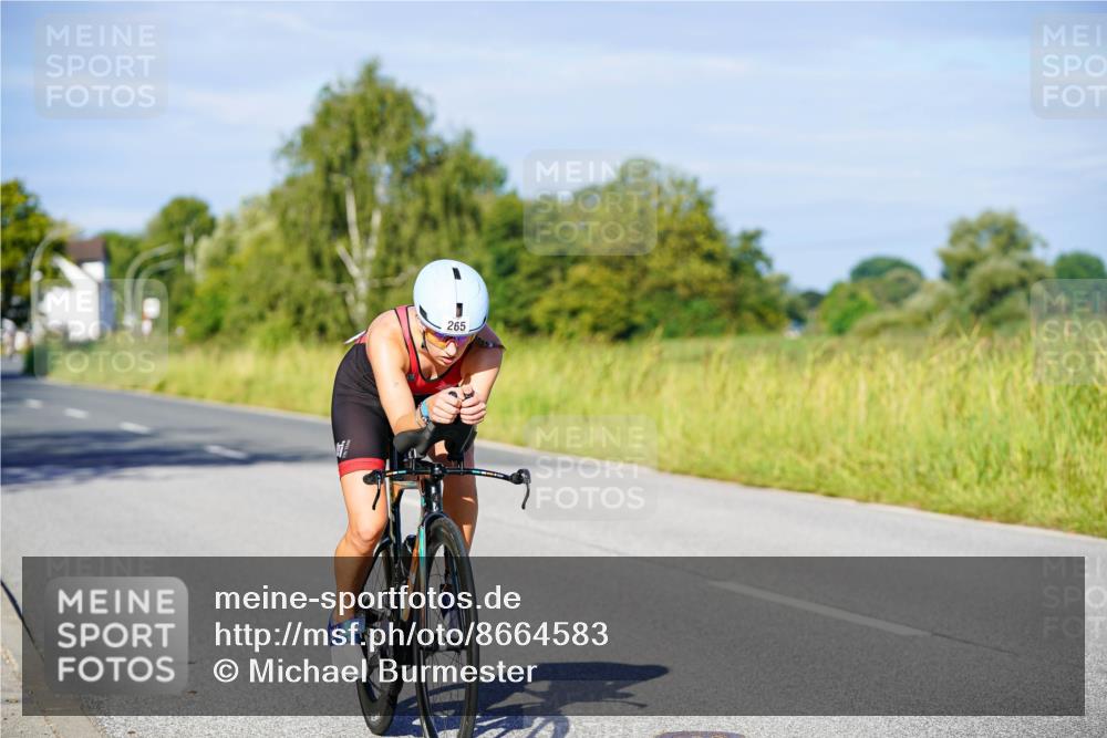 31.08.2025 - Elbe Triathlon Hamburg Michael Burmester http://msf.ph/oto/8664583 31.08.2025 09:25:02 Radfahren 171, 265, 389, 467 meine-sportfotos.de