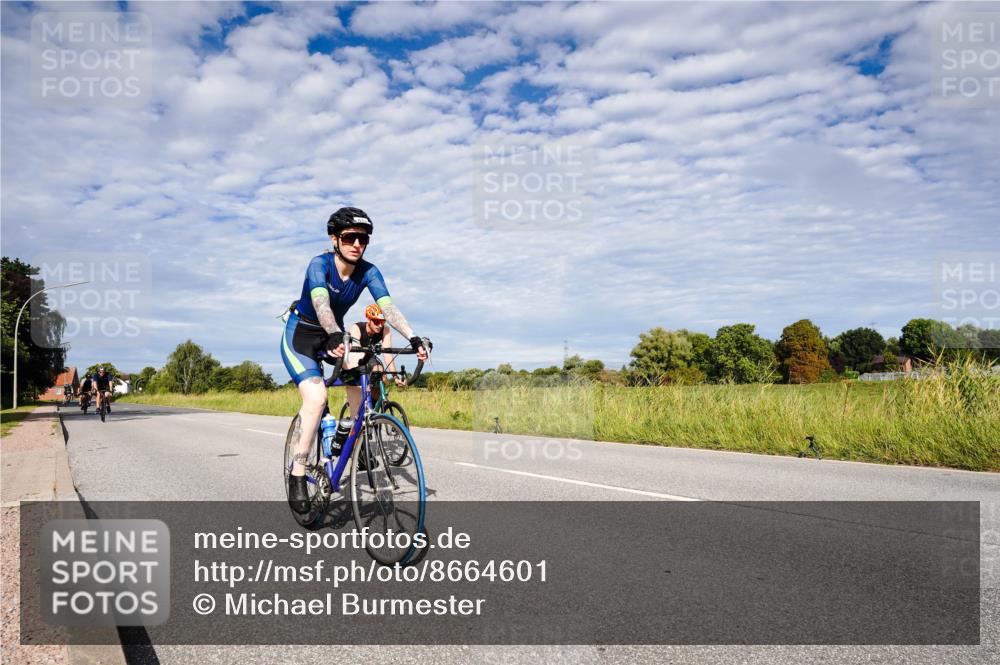 31.08.2025 - Elbe Triathlon Hamburg Michael Burmester http://msf.ph/oto/8664601 31.08.2025 09:54:54 Radfahren 404, 449, 497, 616, 625, 652, 874 meine-sportfotos.de
