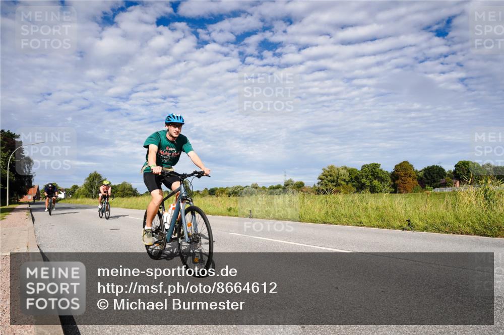 31.08.2025 - Elbe Triathlon Hamburg Michael Burmester http://msf.ph/oto/8664612 31.08.2025 09:55:01 Radfahren 402, 404, 459, 625, 652 meine-sportfotos.de