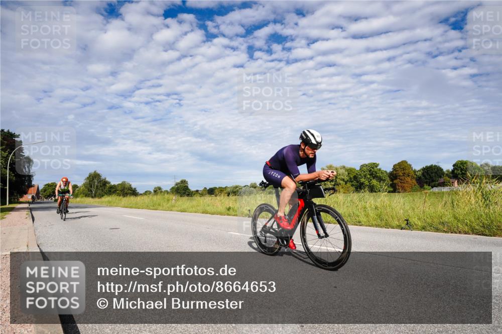 31.08.2025 - Elbe Triathlon Hamburg Michael Burmester http://msf.ph/oto/8664653 31.08.2025 09:55:50 Radfahren 289, 558, 631, 745, 910 meine-sportfotos.de
