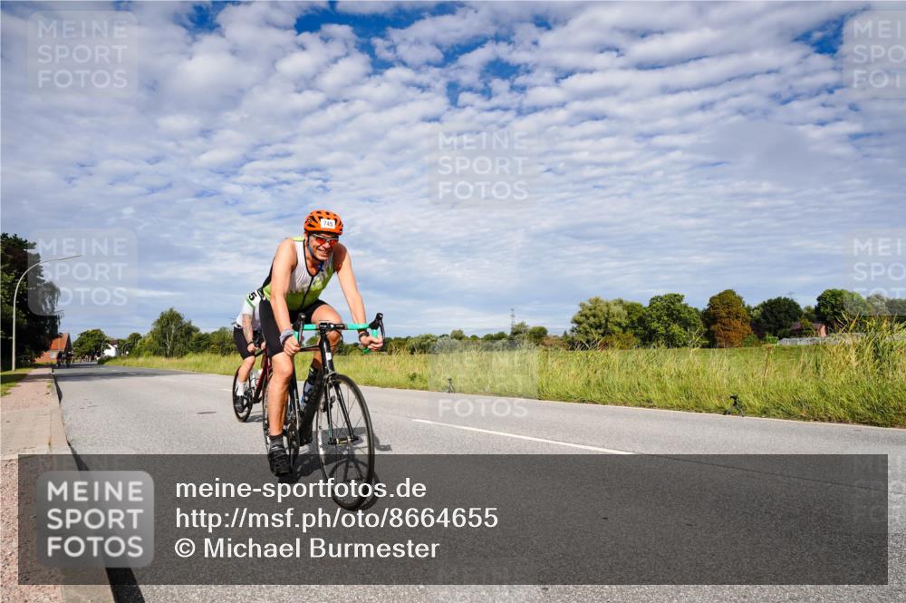 31.08.2025 - Elbe Triathlon Hamburg Michael Burmester http://msf.ph/oto/8664655 31.08.2025 09:55:51 Radfahren 289, 558, 631, 745, 910 meine-sportfotos.de