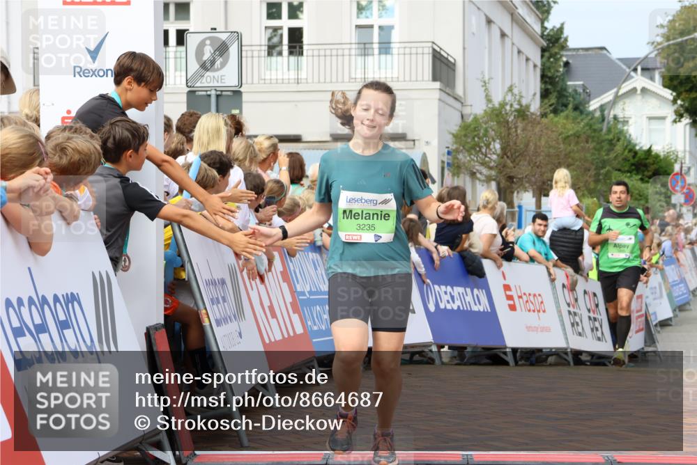 31.08.2025 - 21. Blankeneser Heldenlauf Strokosch-Dieckow http://msf.ph/oto/8664687 31.08.2025 11:00:32 Ziel 3435, 3365, 3235 meine-sportfotos.de