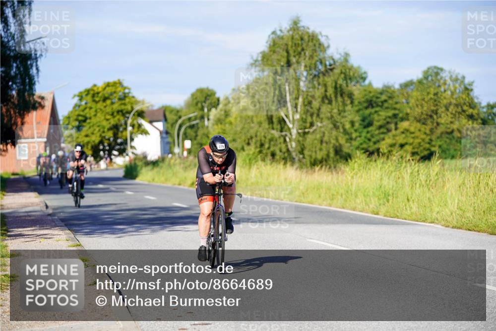 31.08.2025 - Elbe Triathlon Hamburg Michael Burmester http://msf.ph/oto/8664689 31.08.2025 09:25:43 Radfahren 179, 279, 347, 348, 366, 453, 507, 625, 724 meine-sportfotos.de
