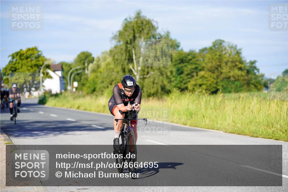 31.08.2025 - Elbe Triathlon Hamburg Michael Burmester http://msf.ph/oto/8664695 31.08.2025 09:25:43 Radfahren 179, 279, 347, 348, 366, 453, 507, 625, 724 meine-sportfotos.de