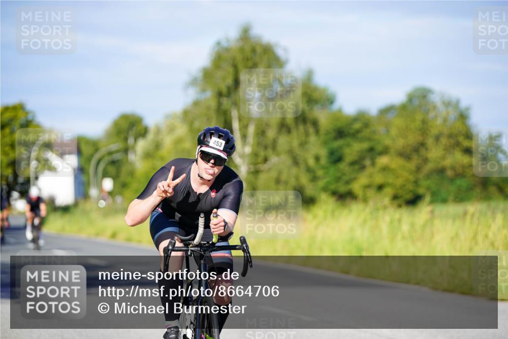 31.08.2025 - Elbe Triathlon Hamburg Michael Burmester http://msf.ph/oto/8664706 31.08.2025 09:25:46 Radfahren 279, 348, 366, 424, 453, 507, 550, 625 meine-sportfotos.de