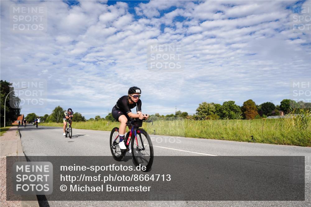 31.08.2025 - Elbe Triathlon Hamburg Michael Burmester http://msf.ph/oto/8664713 31.08.2025 09:56:45 Radfahren 602, 711, 715, 815, 893 meine-sportfotos.de