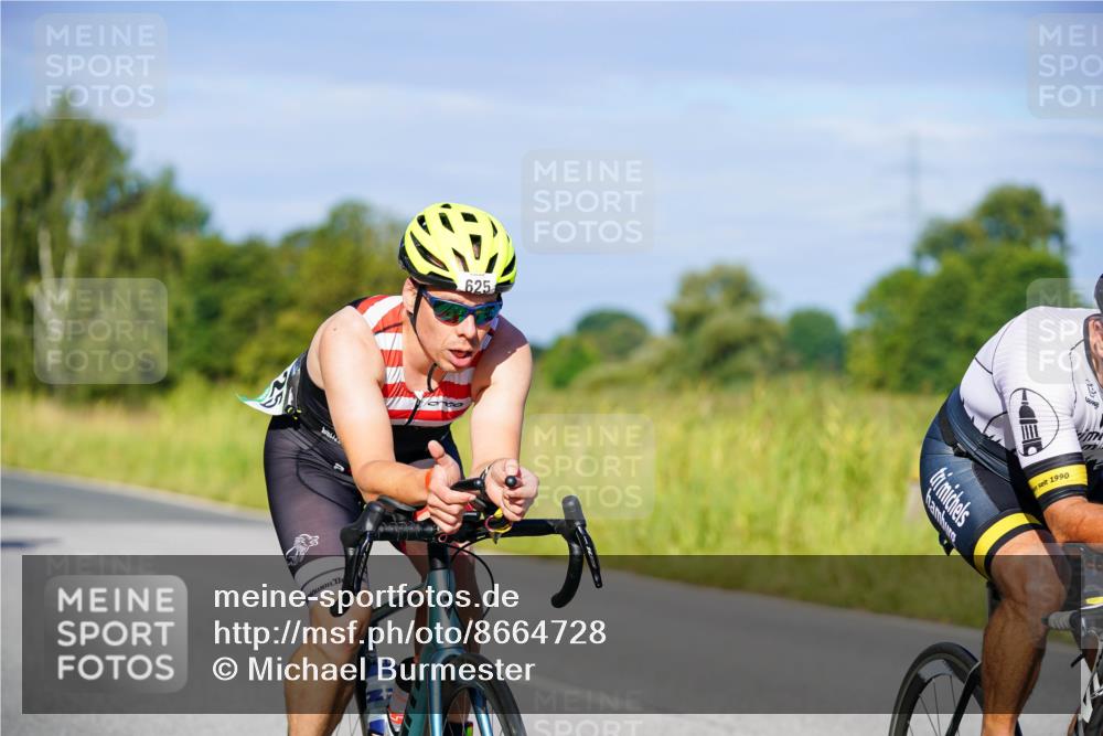 31.08.2025 - Elbe Triathlon Hamburg Michael Burmester http://msf.ph/oto/8664728 31.08.2025 09:25:50 Radfahren 334, 348, 366, 424, 507, 550, 554, 625 meine-sportfotos.de