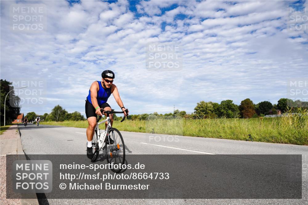 31.08.2025 - Elbe Triathlon Hamburg Michael Burmester http://msf.ph/oto/8664733 31.08.2025 09:57:04 Radfahren 288, 432, 608 meine-sportfotos.de