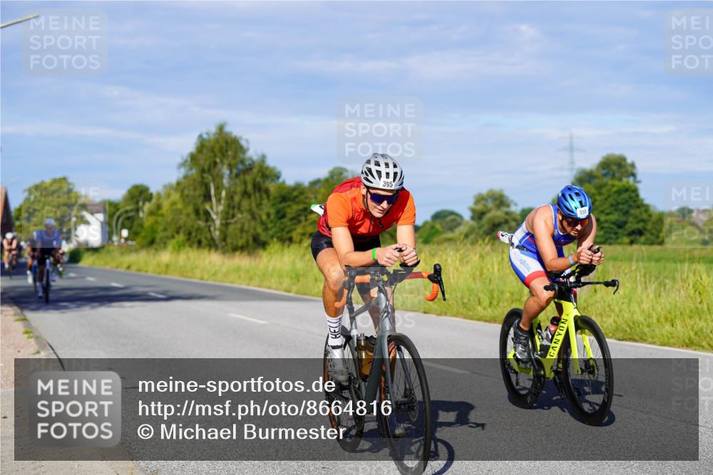 31.08.2025 - Elbe Triathlon Hamburg Michael Burmester http://msf.ph/oto/8664816 31.08.2025 09:26:26 Radfahren 175, 316, 320, 341, 355, 395, 434, 438, 471 meine-sportfotos.de