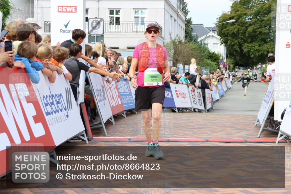 31.08.2025 - 21. Blankeneser Heldenlauf Strokosch-Dieckow http://msf.ph/oto/8664823 31.08.2025 11:00:19 Ziel 3247, 3660, 3431, 3670, 3713 meine-sportfotos.de