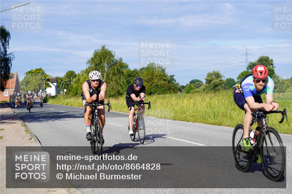 31.08.2025 - Elbe Triathlon Hamburg Michael Burmester http://msf.ph/oto/8664828 31.08.2025 09:26:30 Radfahren 175, 248, 316, 318, 341, 434, 438, 444, 445, 461, 471, 558, 650 meine-sportfotos.de