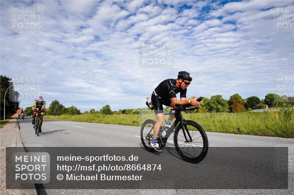 31.08.2025 - Elbe Triathlon Hamburg Michael Burmester http://msf.ph/oto/8664874 31.08.2025 09:59:56 Radfahren 455, 494, 527, 756, 787 meine-sportfotos.de
