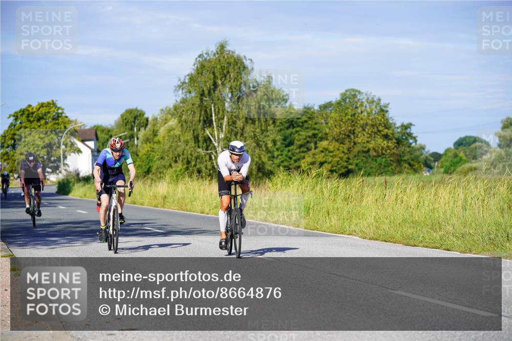 31.08.2025 - Elbe Triathlon Hamburg Michael Burmester http://msf.ph/oto/8664876 31.08.2025 09:26:41 Radfahren 183, 221, 261, 312, 596, 615, 622, 643, 716, 725 meine-sportfotos.de