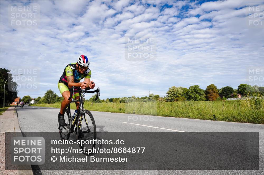 31.08.2025 - Elbe Triathlon Hamburg Michael Burmester http://msf.ph/oto/8664877 31.08.2025 09:59:56 Radfahren 455, 494, 527, 756, 787 meine-sportfotos.de