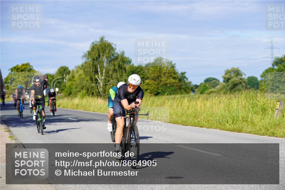 31.08.2025 - Elbe Triathlon Hamburg Michael Burmester http://msf.ph/oto/8664905 31.08.2025 09:26:47 Radfahren 183, 221, 261, 506, 601, 608, 615, 631, 643 meine-sportfotos.de