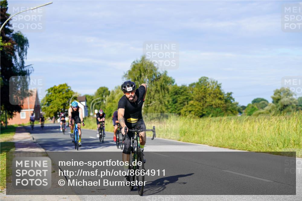31.08.2025 - Elbe Triathlon Hamburg Michael Burmester http://msf.ph/oto/8664911 31.08.2025 09:26:48 Radfahren 183, 221, 261, 266, 506, 601, 608, 631, 643 meine-sportfotos.de
