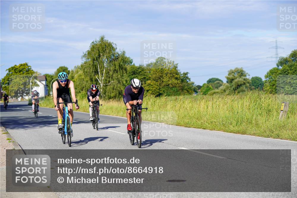 31.08.2025 - Elbe Triathlon Hamburg Michael Burmester http://msf.ph/oto/8664918 31.08.2025 09:26:49 Radfahren 221, 261, 266, 506, 601, 608, 631, 643 meine-sportfotos.de