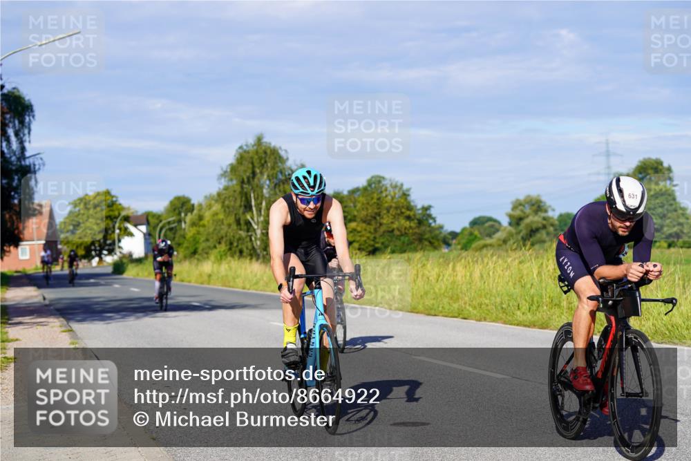 31.08.2025 - Elbe Triathlon Hamburg Michael Burmester http://msf.ph/oto/8664922 31.08.2025 09:26:49 Radfahren 221, 261, 266, 506, 601, 608, 631, 643 meine-sportfotos.de