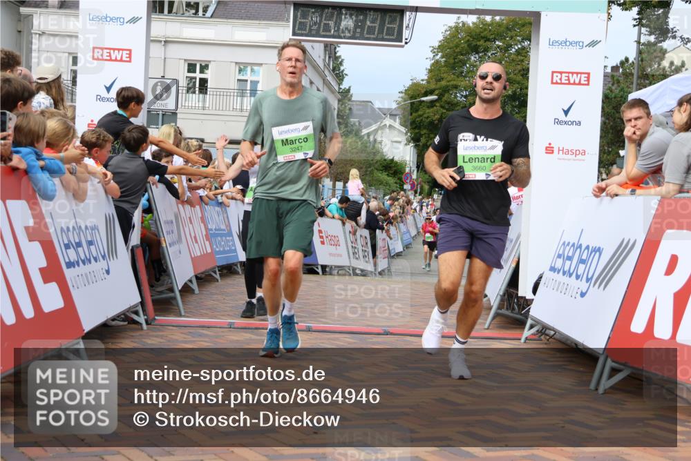 31.08.2025 - 21. Blankeneser Heldenlauf Strokosch-Dieckow http://msf.ph/oto/8664946 31.08.2025 11:00:12 Ziel 3162, 3247, 3691, 3660, 3655, 3664, 3431 meine-sportfotos.de
