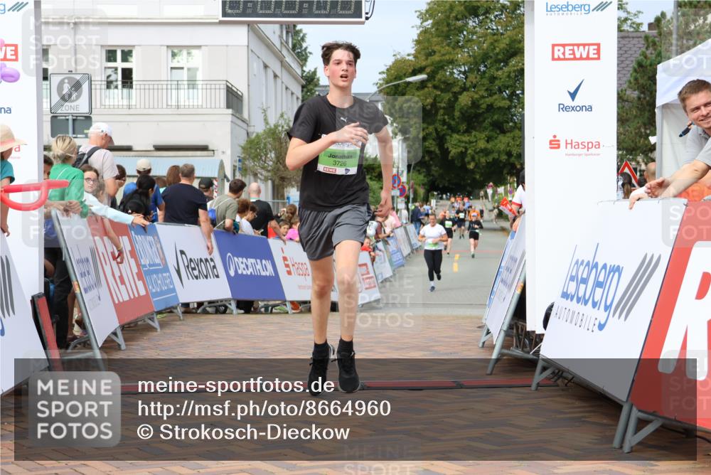31.08.2025 - 21. Blankeneser Heldenlauf Strokosch-Dieckow http://msf.ph/oto/8664960 31.08.2025 11:18:54 Ziel  meine-sportfotos.de