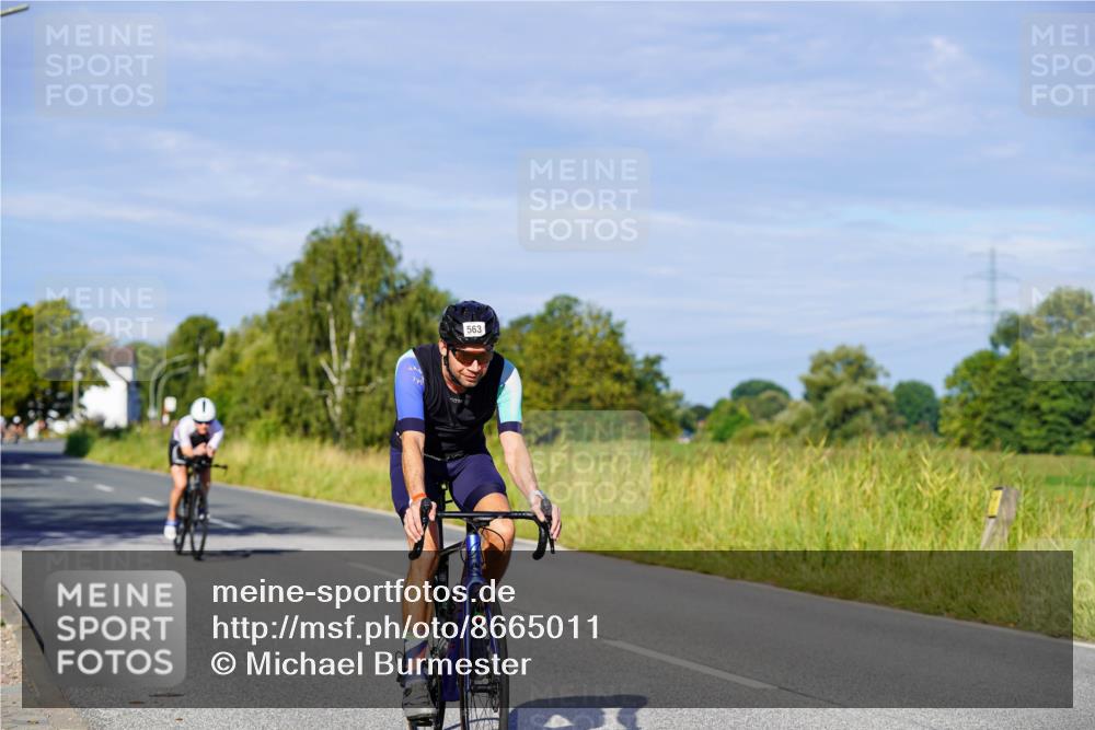 31.08.2025 - Elbe Triathlon Hamburg Michael Burmester http://msf.ph/oto/8665011 31.08.2025 09:27:27 Radfahren 247, 299, 385, 563, 623 meine-sportfotos.de