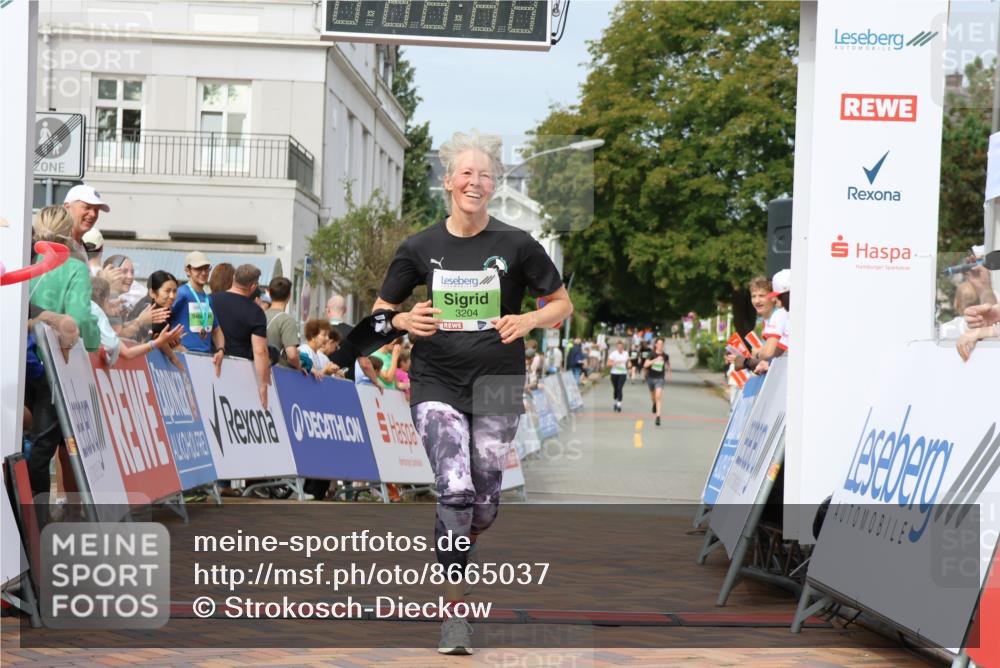 31.08.2025 - 21. Blankeneser Heldenlauf Strokosch-Dieckow http://msf.ph/oto/8665037 31.08.2025 11:18:44 Ziel 3204 meine-sportfotos.de