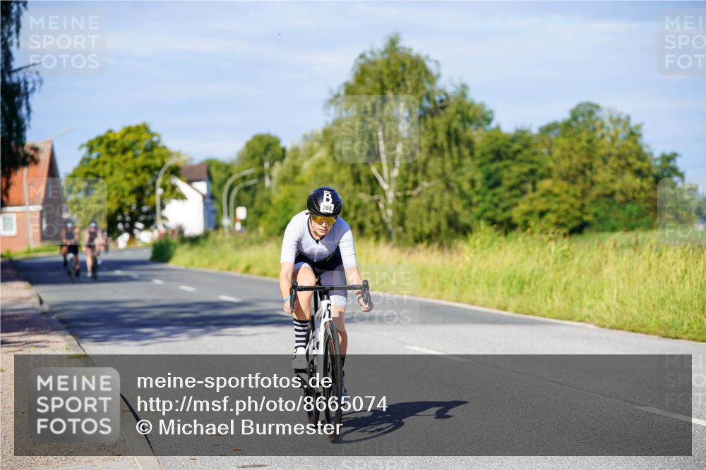 31.08.2025 - Elbe Triathlon Hamburg Michael Burmester http://msf.ph/oto/8665074 31.08.2025 09:27:48 Radfahren 268, 324, 624 meine-sportfotos.de