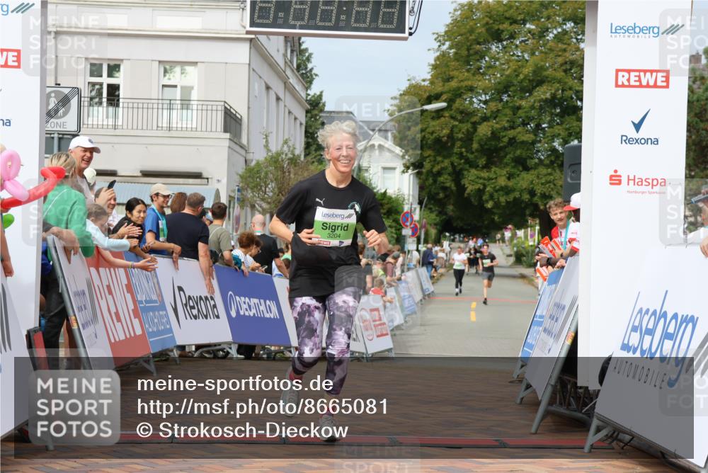31.08.2025 - 21. Blankeneser Heldenlauf Strokosch-Dieckow http://msf.ph/oto/8665081 31.08.2025 11:18:44 Ziel 3204 meine-sportfotos.de