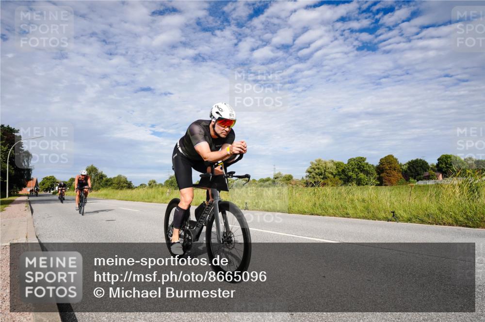 31.08.2025 - Elbe Triathlon Hamburg Michael Burmester http://msf.ph/oto/8665096 31.08.2025 10:03:47 Radfahren 533, 547, 671, 695, 713, 728, 778, 807 meine-sportfotos.de
