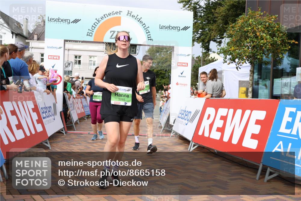 31.08.2025 - 21. Blankeneser Heldenlauf Strokosch-Dieckow http://msf.ph/oto/8665158 31.08.2025 11:18:29 Ziel 3390, 3071, 3265, 3537, 3251 meine-sportfotos.de