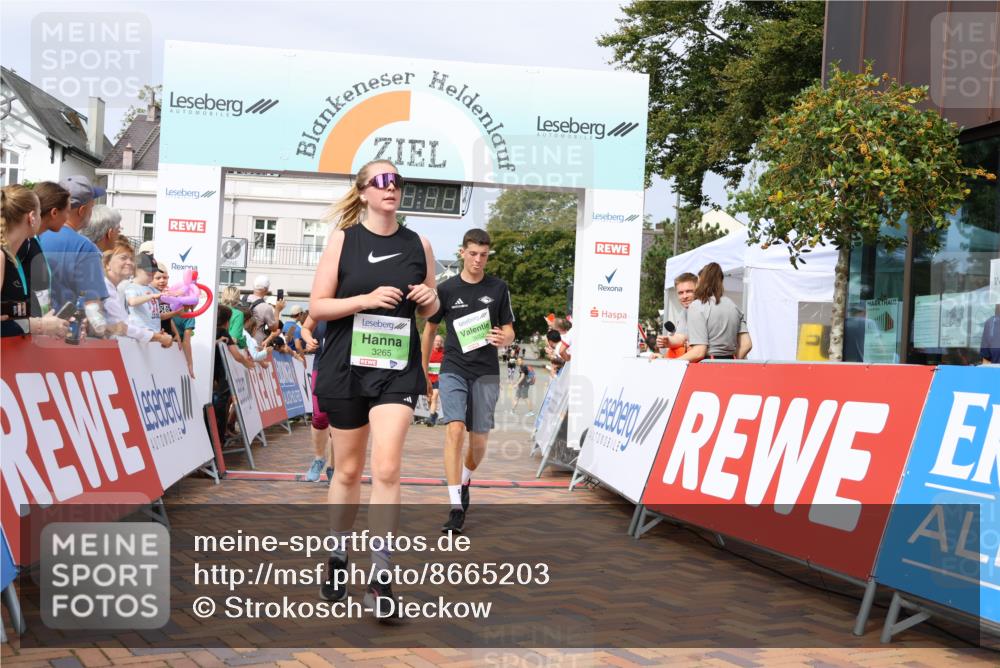 31.08.2025 - 21. Blankeneser Heldenlauf Strokosch-Dieckow http://msf.ph/oto/8665203 31.08.2025 11:18:28 Ziel 3390, 3071, 3265, 3718, 3537 meine-sportfotos.de