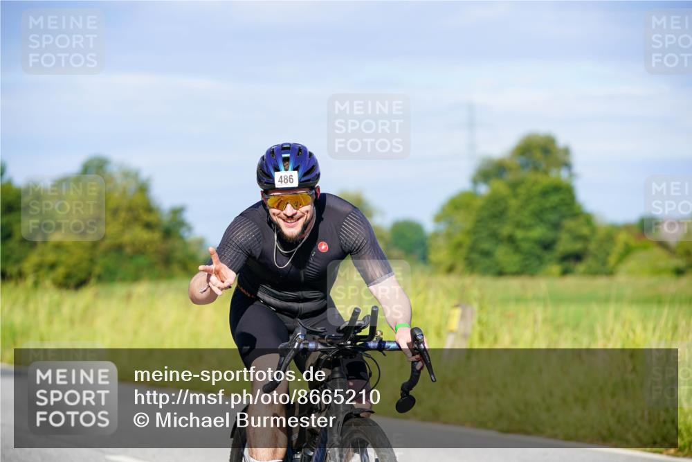 31.08.2025 - Elbe Triathlon Hamburg Michael Burmester http://msf.ph/oto/8665210 31.08.2025 09:28:37 Radfahren 282, 337, 363, 414, 486, 588 meine-sportfotos.de