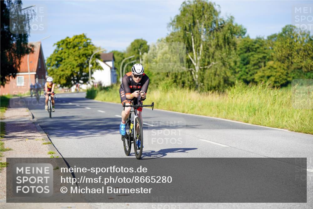 31.08.2025 - Elbe Triathlon Hamburg Michael Burmester http://msf.ph/oto/8665280 31.08.2025 09:29:01 Radfahren 216, 259, 292 meine-sportfotos.de