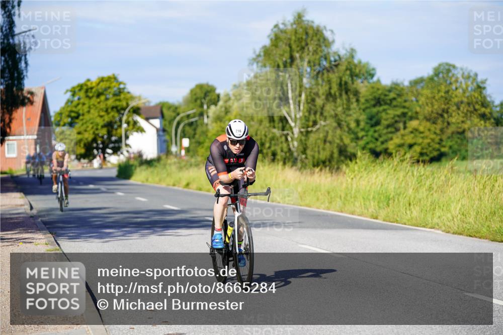 31.08.2025 - Elbe Triathlon Hamburg Michael Burmester http://msf.ph/oto/8665284 31.08.2025 09:29:01 Radfahren 216, 259, 292 meine-sportfotos.de