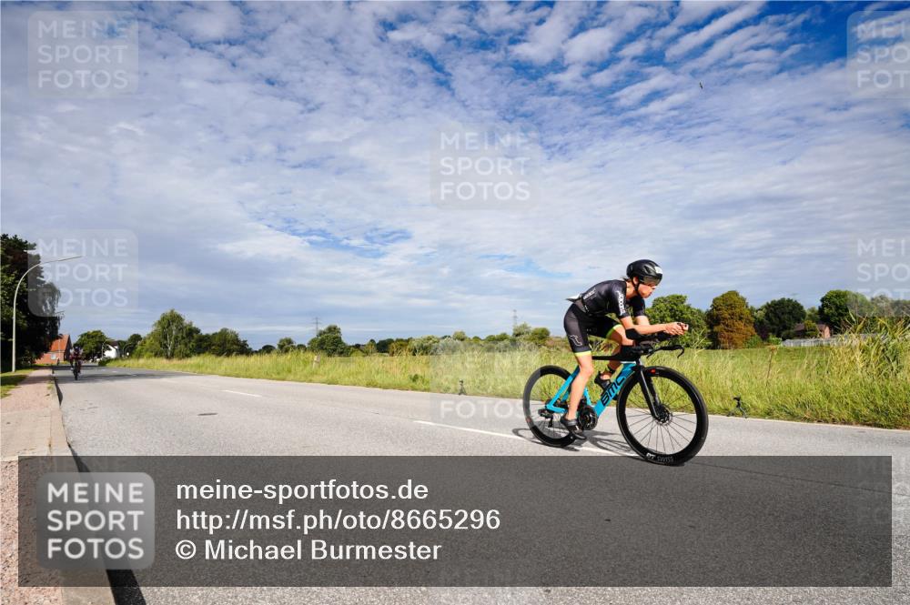 31.08.2025 - Elbe Triathlon Hamburg Michael Burmester http://msf.ph/oto/8665296 31.08.2025 10:07:43 Radfahren 747, 752, 900 meine-sportfotos.de