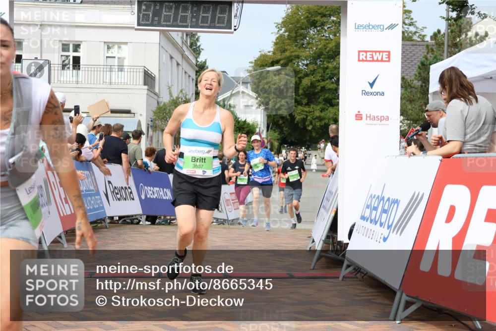 31.08.2025 - 21. Blankeneser Heldenlauf Strokosch-Dieckow http://msf.ph/oto/8665345 31.08.2025 11:18:23 Ziel 3390, 3717, 3265, 3718, 3537, 3512 meine-sportfotos.de