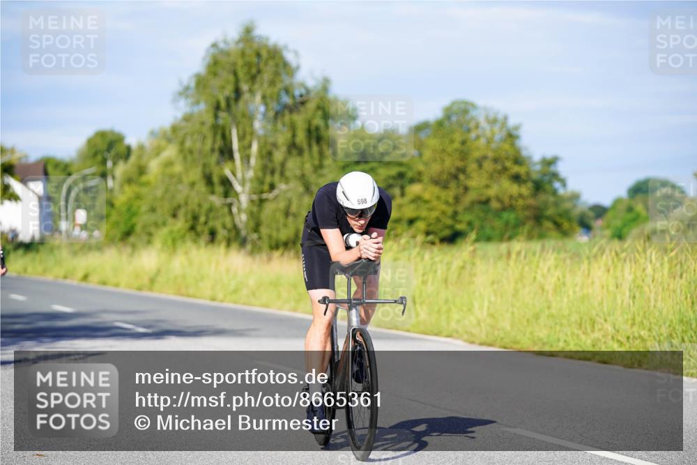 31.08.2025 - Elbe Triathlon Hamburg Michael Burmester http://msf.ph/oto/8665361 31.08.2025 09:29:42 Radfahren 286, 393, 598 meine-sportfotos.de