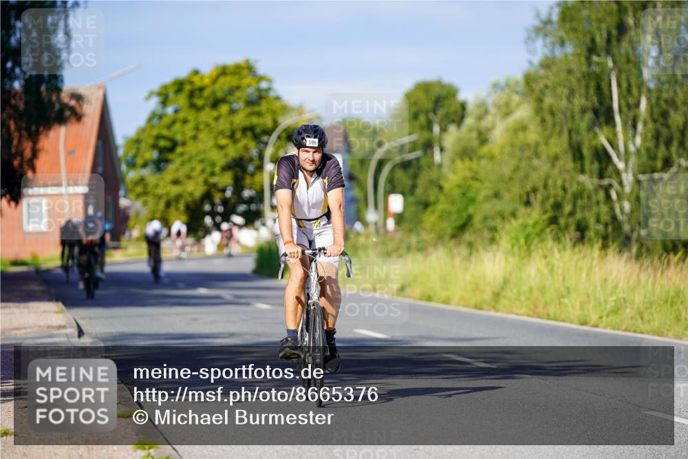 31.08.2025 - Elbe Triathlon Hamburg Michael Burmester http://msf.ph/oto/8665376 31.08.2025 09:29:56 Radfahren 380, 409, 599, 719 meine-sportfotos.de
