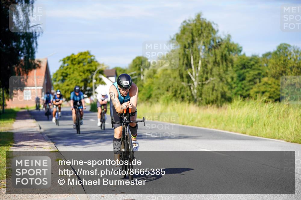 31.08.2025 - Elbe Triathlon Hamburg Michael Burmester http://msf.ph/oto/8665385 31.08.2025 09:30:01 Radfahren 305, 380, 387, 427, 599, 680, 773 meine-sportfotos.de