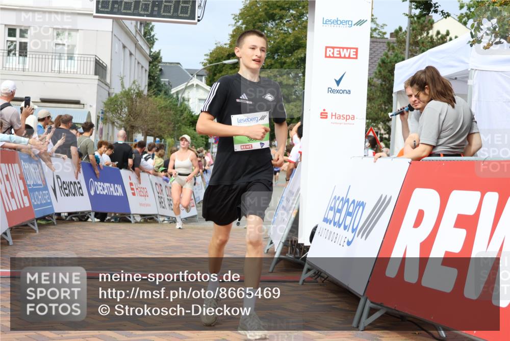 31.08.2025 - 21. Blankeneser Heldenlauf Strokosch-Dieckow http://msf.ph/oto/8665469 31.08.2025 11:18:14 Ziel 3092, 3124, 3717, 3510 meine-sportfotos.de