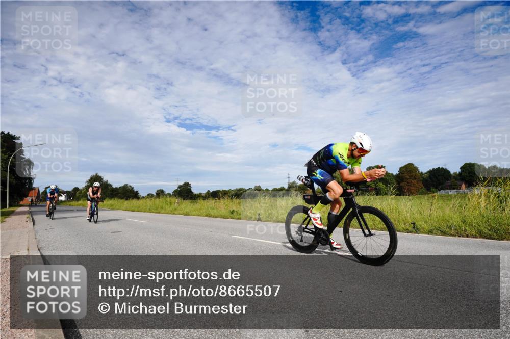 31.08.2025 - Elbe Triathlon Hamburg Michael Burmester http://msf.ph/oto/8665507 31.08.2025 10:12:53 Radfahren 664, 712, 722, 737, 745, 775, 779 meine-sportfotos.de