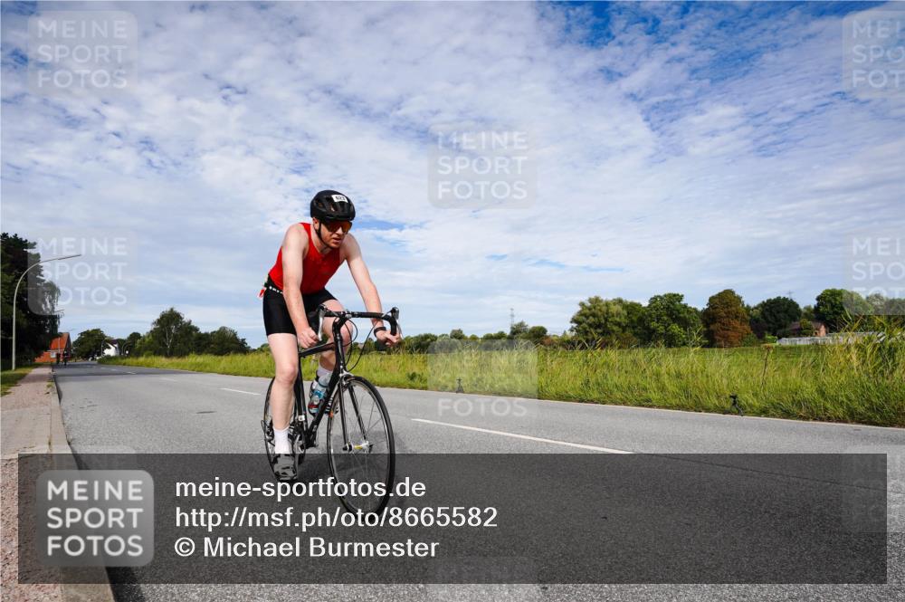 31.08.2025 - Elbe Triathlon Hamburg Michael Burmester http://msf.ph/oto/8665582 31.08.2025 10:14:24 Radfahren 623, 731 meine-sportfotos.de