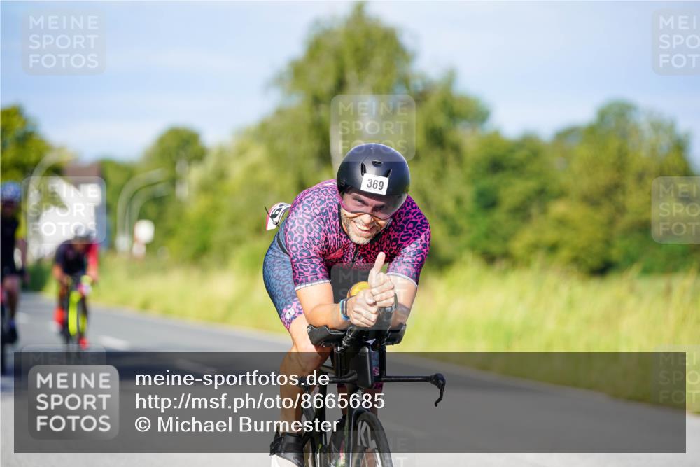 31.08.2025 - Elbe Triathlon Hamburg Michael Burmester http://msf.ph/oto/8665685 31.08.2025 09:31:39 Radfahren 244, 369, 666, 720 meine-sportfotos.de