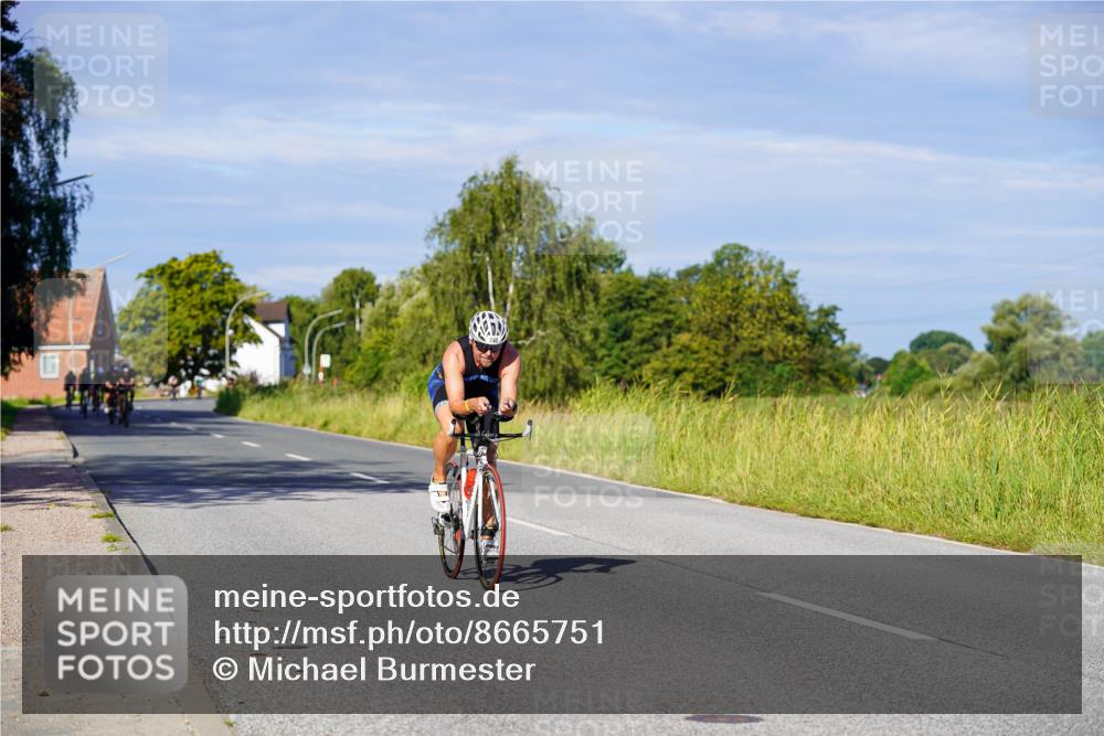 31.08.2025 - Elbe Triathlon Hamburg Michael Burmester http://msf.ph/oto/8665751 31.08.2025 09:32:03 Radfahren 633, 654, 708, 740 meine-sportfotos.de