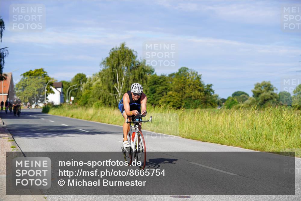 31.08.2025 - Elbe Triathlon Hamburg Michael Burmester http://msf.ph/oto/8665754 31.08.2025 09:32:03 Radfahren 633, 654, 708, 740 meine-sportfotos.de