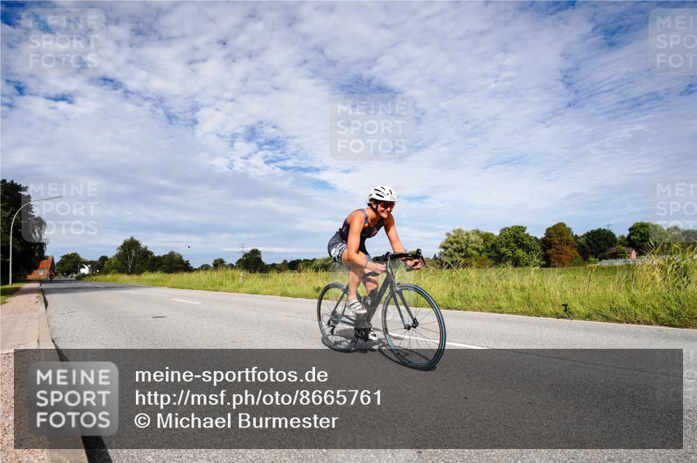 31.08.2025 - Elbe Triathlon Hamburg Michael Burmester http://msf.ph/oto/8665761 31.08.2025 10:18:52 Radfahren 778, 901 meine-sportfotos.de