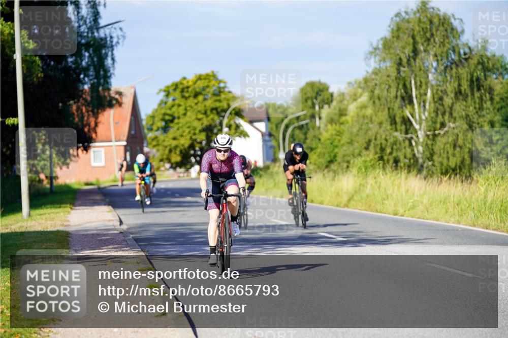 31.08.2025 - Elbe Triathlon Hamburg Michael Burmester http://msf.ph/oto/8665793 31.08.2025 09:32:15 Radfahren 284, 285, 374, 420, 463, 528, 635, 646, 717 meine-sportfotos.de