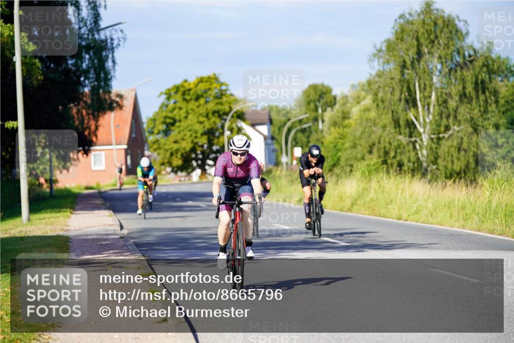 31.08.2025 - Elbe Triathlon Hamburg Michael Burmester http://msf.ph/oto/8665796 31.08.2025 09:32:16 Radfahren 284, 374, 420, 463, 528, 635, 646, 717 meine-sportfotos.de