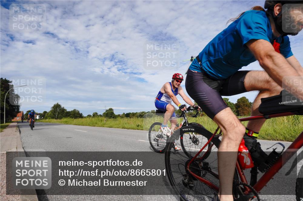 31.08.2025 - Elbe Triathlon Hamburg Michael Burmester http://msf.ph/oto/8665801 31.08.2025 10:19:37 Radfahren 466, 760, 794, 915, 932 meine-sportfotos.de