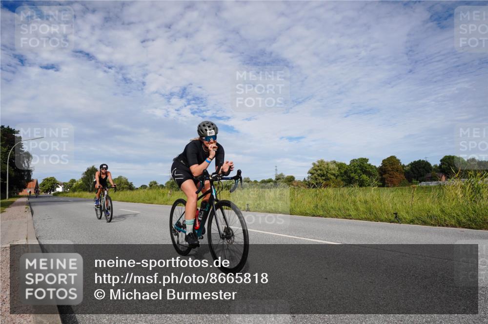 31.08.2025 - Elbe Triathlon Hamburg Michael Burmester http://msf.ph/oto/8665818 31.08.2025 10:19:58 Radfahren 609, 742, 795, 807, 816, 903, 921 meine-sportfotos.de